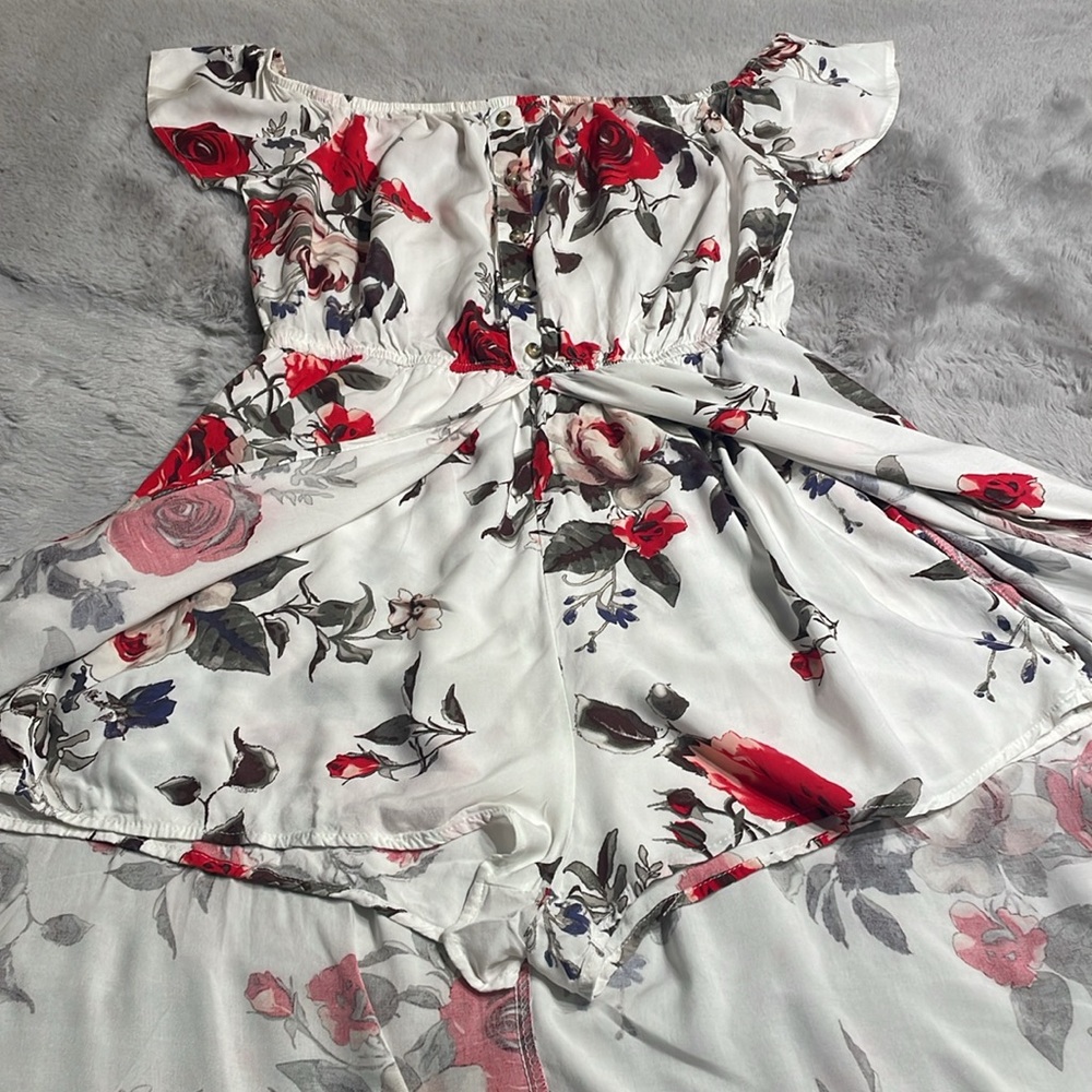 J for Justify Floral Off-Shoulder Jumpsuit - Red and White - Picture 4 of 10